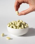 Vilgain Pistácie v čokoládě – bílá čokoláda 250 g
