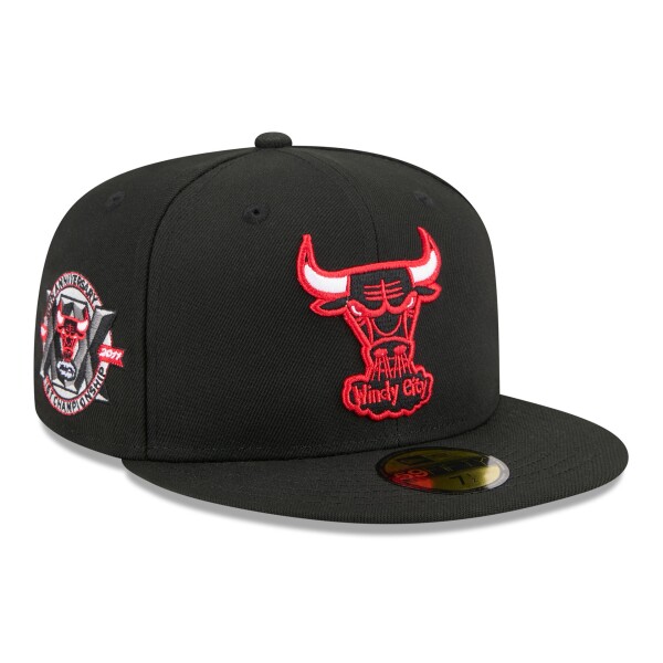 New Era Pánská kšiltovka Chicago Bulls NBA 1960-1970 Hardwood Classics 59FIFTY Fitted Velikost: 7 1/2
