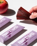 Vilgain Fruit Stripes – jablko & černý rybíz 20 g