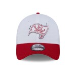 New Era Pánská kšiltovka Tampa Bay Buccaneers NFL 2024 Training Camp 39THIRTY Flex Velikost: M/L
