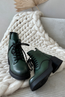 Dámské kožené kotníkové boty na klínu s vyhříváním Vinceza 39950 tmavě zelené 36