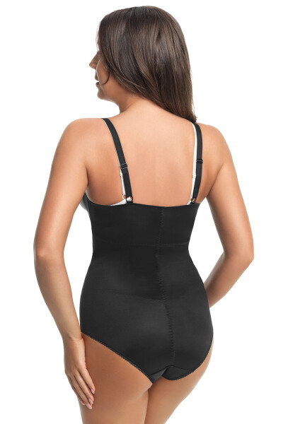 Gorsenia K148 Sanremo barva: černá 4xl