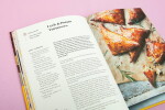 New Mags Kniha – Part-Time Baker, Florence Stanton, žlutá barva, papír