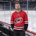 Fanatics Pánský dres Carolina Hurricanes NHL Breakaway Home Jersey Velikost: S