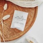 The Candle Brand Vonný vosk do aromalampy Pick Lychee with Peony 10 g, krémová barva, vosk