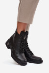 Kožené dámské kozačky na nízkém podpatku Vinceza 66818 Černé 37