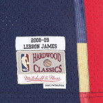 Mitchell & Ness Cleveland Cavaliers NBA Swingman Jersey Lebron James M SMJYGS18156-CCANAVY08LJA pánské oblečení xxl