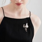 Brož ve tvaru motýla s perleťovými křídly Michell, Zlatá