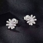 Stříbrné náušnice Fiona 0,1 ct MOISSANITE + CERTIFIKÁT, Stříbrná