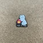 Pinarna.cz Vystresovaná kočička - „This is fine“ / „To je v pohodě“