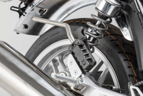 Honda CB 1100 – podpěry pod brašny SW-Motech