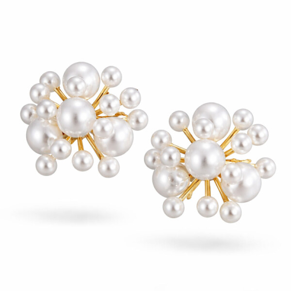 Náušnice s perlami ve výrazném květinovém designu, Stříbrná Bílá
