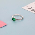 Elenys stříbrný rhodiovaný prsten Smaragdový zirkon Velikost: 5 (EU: 49-50)