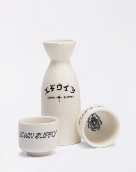 Edwin Sake Set White Black