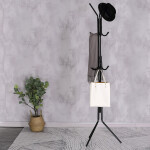 Věšák stojanový, výška 170,5 cm, kovová konstrukce, černý lak, nosnost 6 kg