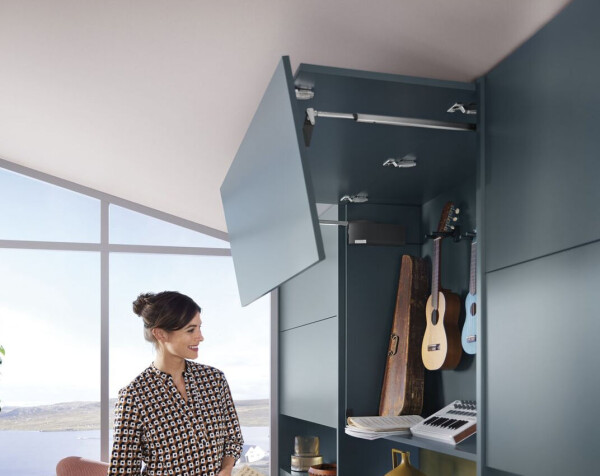 Blum Sada Aventos HF top mechanismus: slabý, výška korpusu: 840-1200mm, krytka: šedá světlá (BLAHFT_14)