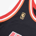 Mitchell & Ness Pánský dres Miami Heat NBA Alonzo Mourning #33 1996-97 Swingman - Černá Velikost: S