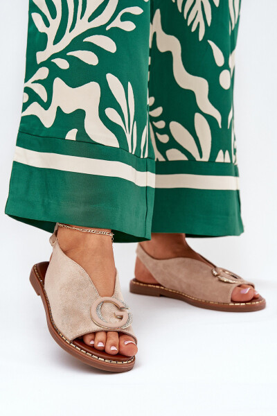 Ploché sandály s ozdobou béžové Haliones 37