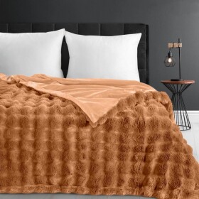 DumDekorace Hnědý plyšový přehoz s 3D efektem - stylový doplněk interiéru Šířka: 200 cm | Délka: 220 cm