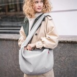 Taška přes rameno Reisenthel Moonbag Cord grey