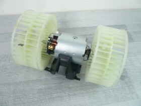PIETRO Ventilátor topení MERCEDES E (W124/W210) - bez pyl. filtru