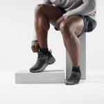 Unisex merino turistické ponožky SMARTWOOL Hike Targeted Cushion Ankle Socks, Black velikost: 38-41 (M)