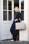 Stylová kabelka Reisenthel Daily Shopper Summerstripes coffee