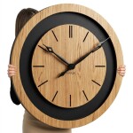 DumDekorace Nástěnné hodiny BLACK&amp;OAK XXL 75 cm dub s tichým mechanismem