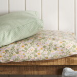 Ib Laursen Povlak na sedák Emil Green Stripes 45 × 45 cm, zelená barva, textil