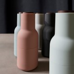 Audo Copenhagen Mlýnek na sůl a pepř Bottle Nudes Walnut - set 2 ks, růžová barva, dřevo, keramika