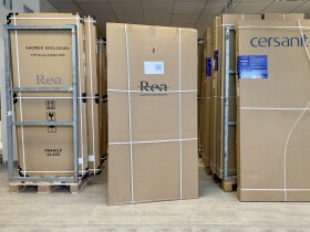 Produkt vyžaduje speciální zabalení do dřevěného rámu - možnost poslat zásilkovou služnou