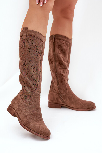 Kozačky S Ažurovým Svrškem Na Plochém Podpatku Hnědé S.Barski HY51-860 37