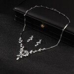 Souprava šperků Swarovski Elements Marcy, Bílá/čirá 44 cm