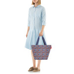 Nákupní taška přes rameno Reisenthel Shopper M Viola blue