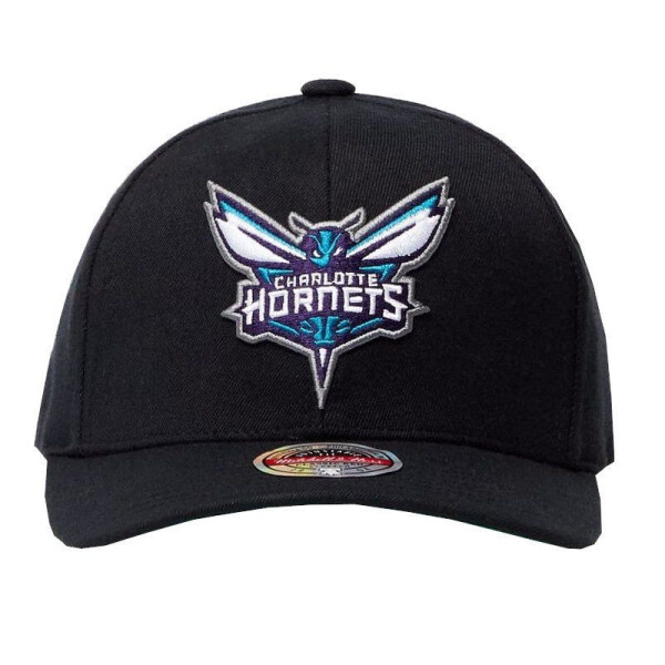 Kšiltovka Mitchell & Ness NBA Charlotte Hornets HHSSINTL102-CHOYYPPPBLCK OSFM