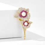 Brož ve tvaru dvou rozkvetlých květů Adéle, Zlatá