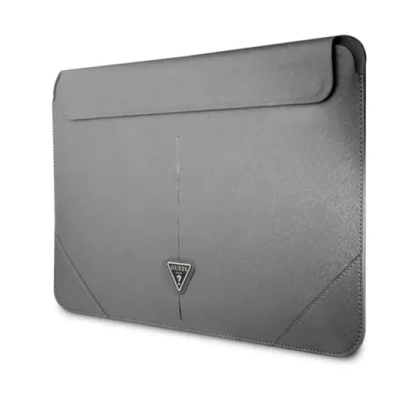 GUESS Saffiano Triangle Metal Logo Computer Sleeve 16 stříbrná (3666339039899)
