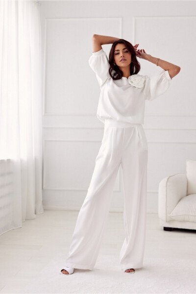 Halenka BLU0178 smetanově bílá - Roco Fashion 36