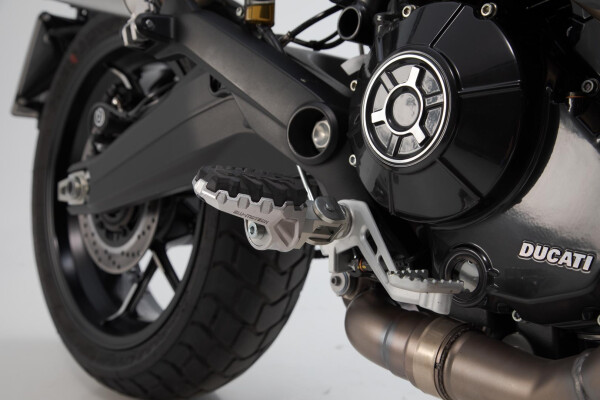 Ducati models/Benelli Trk 502X (18-) - stupačky Evo SW-Motech
