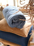 Chic Antique Sametový povlak na polštář Aix Indigo Blue 50 × 50 cm, modrá barva, textil