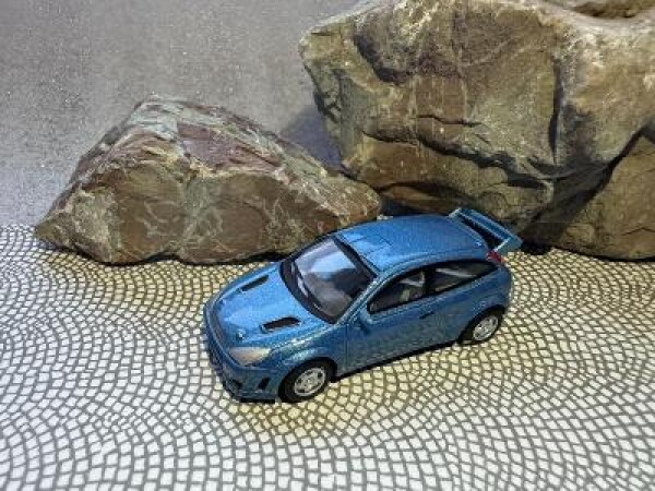 CARARAMA 1/72 FORD FOCUS