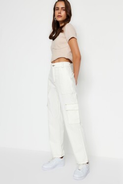 Trendyol bílé džíny vysokým pasem cargo kapsami