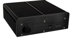 Akasa Fanless Pascal PX IP65 UCFF černá / Mini ITX / IP65 / pro desky Intel® 8. generace / bez ventilátoru (A-NUC56-M1B)