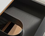 CERANO - Koupelnová skříňka Velora - dub medový, úchytka černá + umyvadlo z lit. mramoru Ovo - bílá lesklá - 70,5x58x46,5 CER-980009
