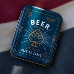 GENTLEMEN'S HARDWARE Hrací karty Beer Trivia, modrá barva, černá barva, kov, plast