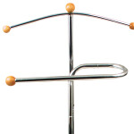Němý sluha, výška 110 cm, masiv kaučukovník,moření světlá třešeň, kov chrom, nos
