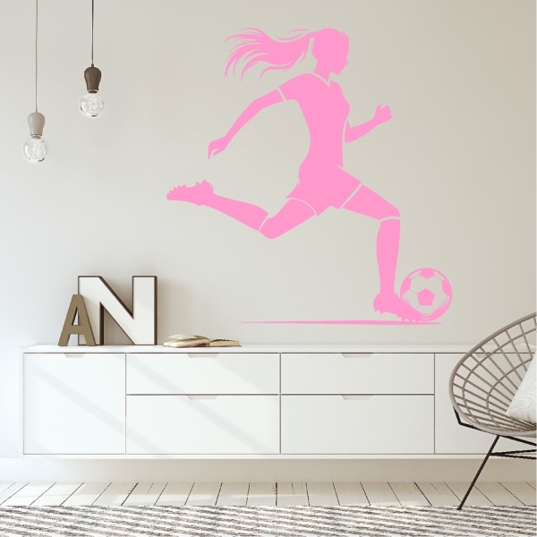 Samolepka Fotbalistka Barva: růžová, Velikost: 40 x 42 cm