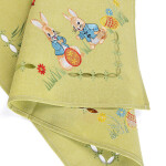 Středový ubrus s výšivkou KRÁLÍK V MODRÉM SAKU 85 x 85 cm