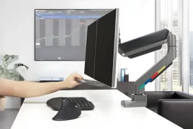 Kensington Rameno pro dva monitory SmartFit šedá / Rameno pro 2 monitory (K58272WW)