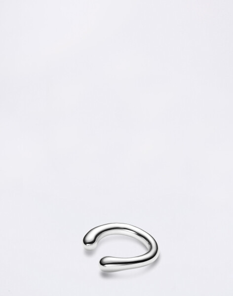 Maria Black Curl Ear Cuff Medium Silver Silver